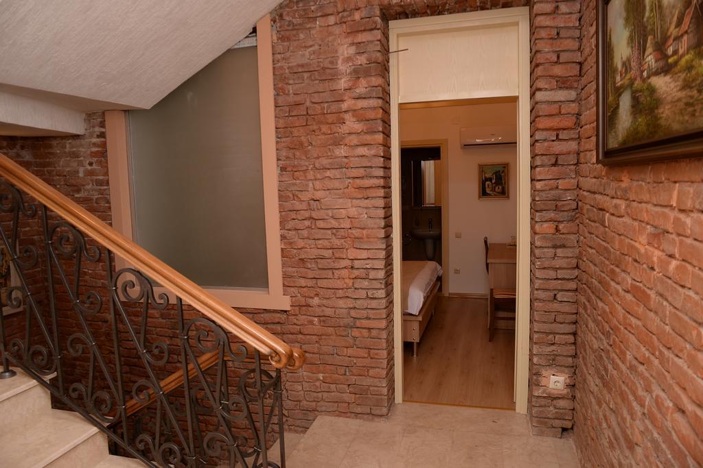 Hotel Varios Batumi Exterior foto